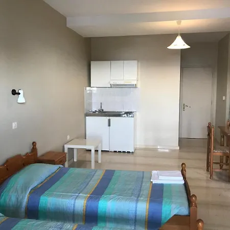 Marinos Hotel